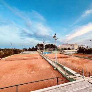 tenis nastic tarragona